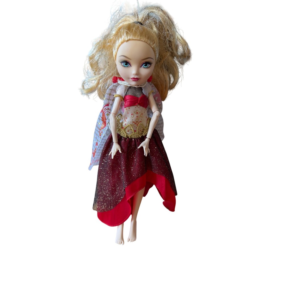 Mattel Ever After High Legacy Day Apple White Doll